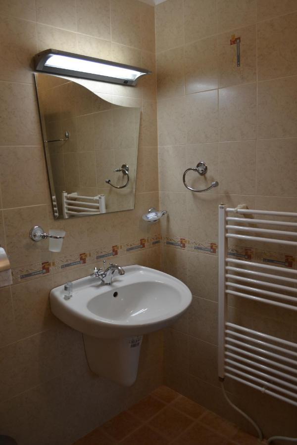 Hotel Perla Gorna Oryakhovitsa Luaran gambar